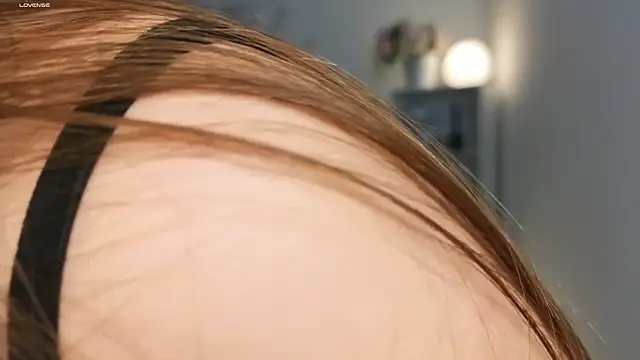 aryamirelle online show from 02-12-25, 06:51