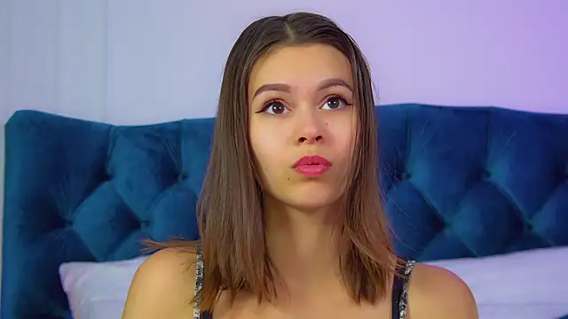 Snapshot of PollyLanders chatting on 02-03-26, 06:11 PollyLanders online show from 02-03-26, 06:11