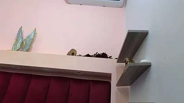 JESSYCORTES online show from 03-03-25, 02:15