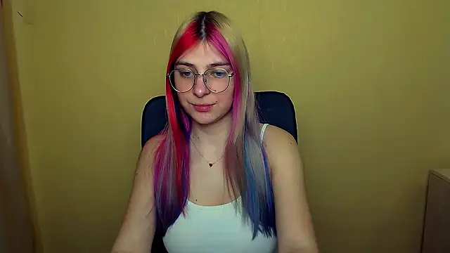 Luna Lush  online show from 03-17-25, 09:01