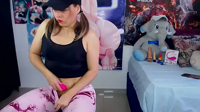 conejita hotxxx online show from 01-23-25, 04:37