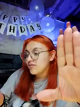 SophiaWeestt99 online show from 03-11-25, 07:48