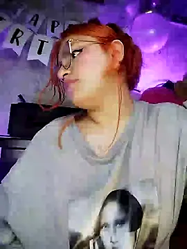 SophiaWeestt99 online show from 03-12-25, 07:35