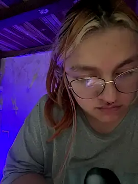 SophiaWeestt99 online show from 09-12-25, 02:33