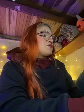 SophiaWeestt99 online show from 02-04-26, 03:45