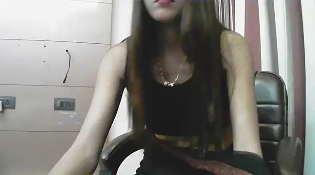 Snapshot of collage_hoty chatting on 03-13-25, 04:45 collage hoty online show from 03-13-25, 04:45