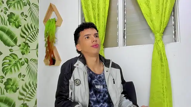 SEANTROYY online show from 03-05-25, 03:51