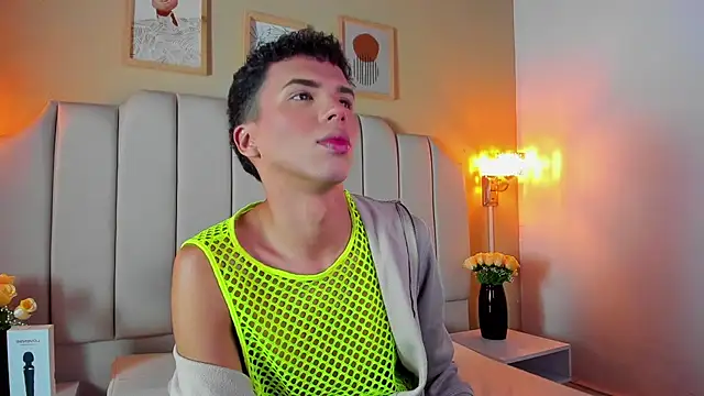 SEANTROYY online show from 10-11-25, 04:01