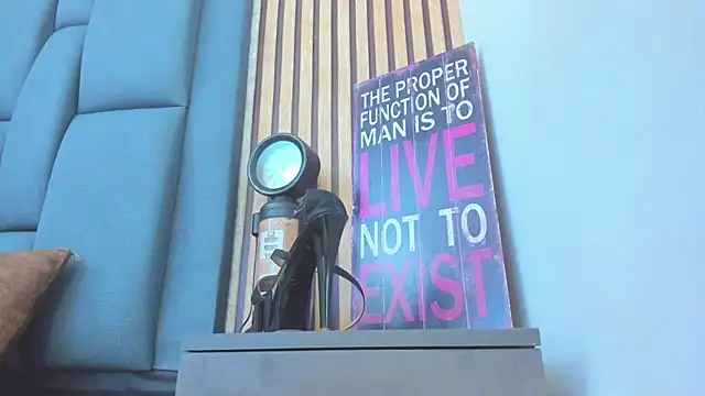 candela collinss online show from 01-14-25, 04:29