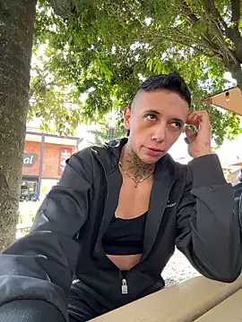  PhillipBrown online show from 01-29-25, 02:21