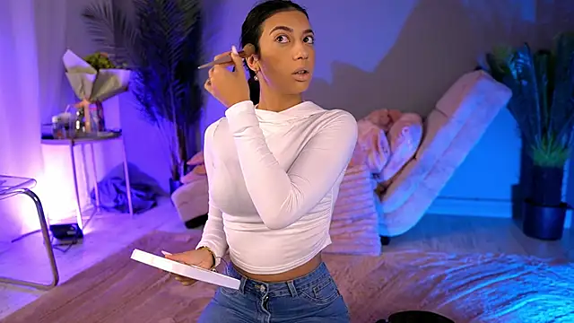 BetsyGonzale online show from 09-26-25, 04:05