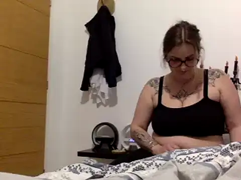 vanillesoumise online show from 01-14-25, 09:41