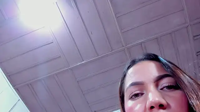 Mia Malkovaa  online show from 10-22-25, 06:07