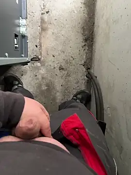 Snapshot of lescoquin2215 chatting on 02-10-26, 09:13 lescoquin2215 online show from 02-10-26, 09:13