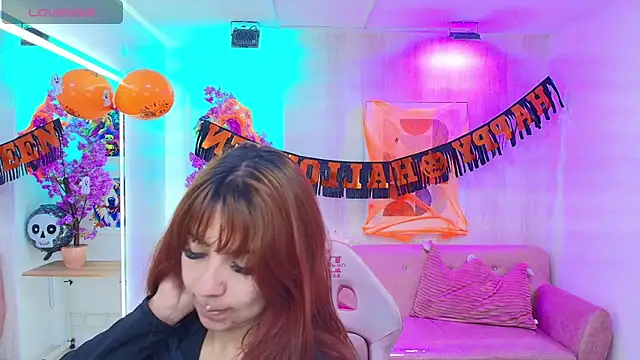 Gabby evanns online show from 10-31-25, 11:55