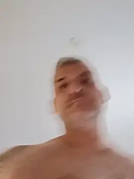 Holaluz2 online show from 12-15-25, 12:53