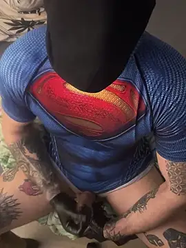 LuggiJack online show from 12-23-24, 01:08