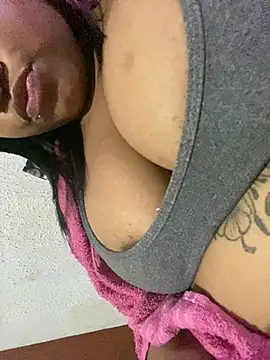 vic pretynhaa online show from 03-12-25, 01:51