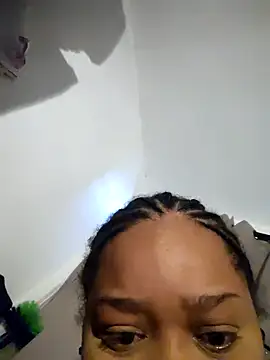 vic pretynhaa online show from 02-16-26, 12:23