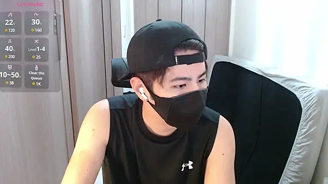 Snapshot of ryota_kkk chatting on 01-18-25, 12:15 ryota kkk online show from 01-18-25, 12:15