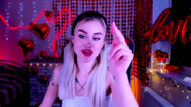  Ravenaa online show from 02-10-25, 11:36