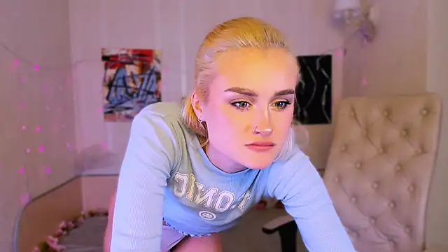  Ravenaa online show from 11-03-25, 01:56