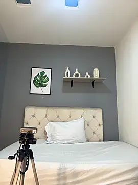 Soe Lara online show from 11-18-25, 10:31