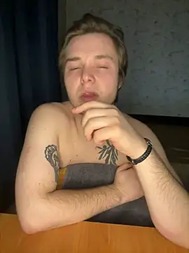 Family-Mm1 online show from 03-07-25, 12:37