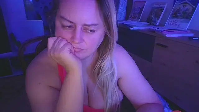 Meliss Official9 online show from 11-19-25, 06:30