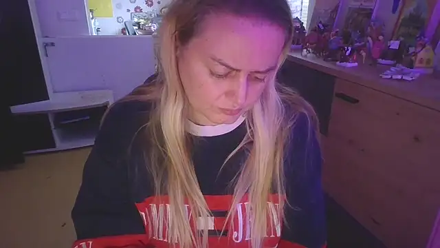 Meliss Official9 online show from 12-05-25, 09:40