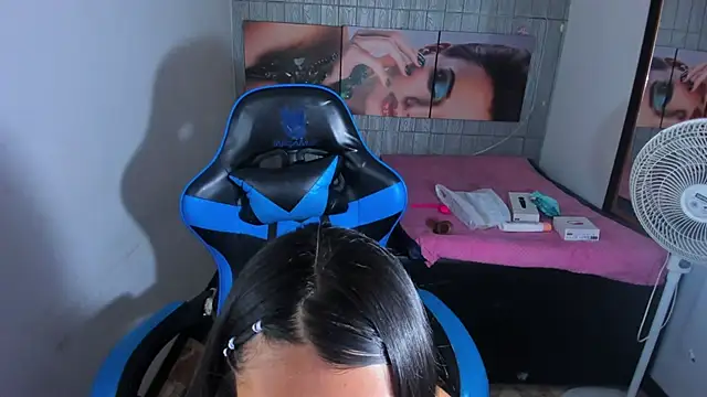 Catalehia Milk online show from 09-14-25, 04:00