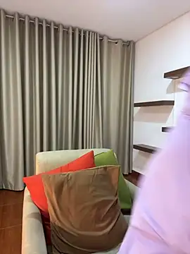 Alice Biel online show from 01-23-25, 01:19