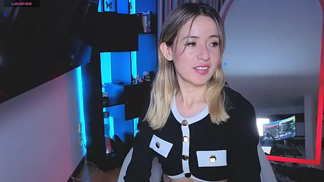 sexfire lalita online show from 11-21-25, 10:19