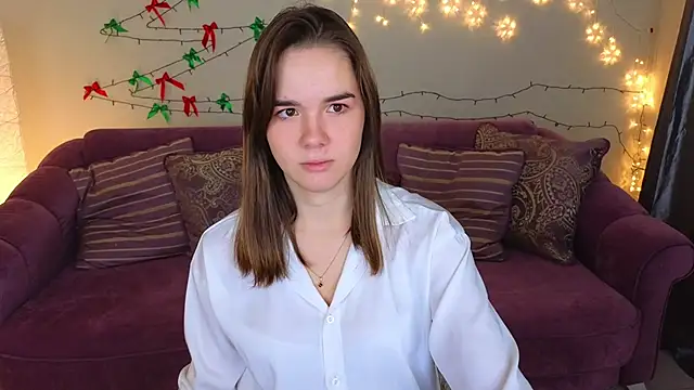 Snapshot of LindaRobertz chatting on 01-06-25, 02:04 LindaRobertz online show from 01-06-25, 02:04