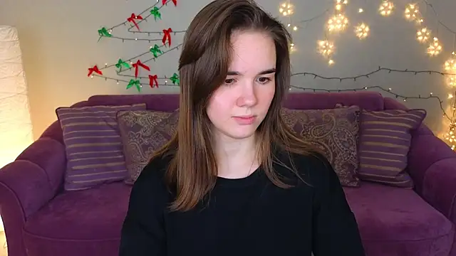 Snapshot of LindaRobertz chatting on 01-12-25, 02:14 LindaRobertz online show from 01-12-25, 02:14