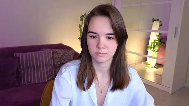 Snapshot of LindaRobertz chatting on 01-25-25, 09:15 LindaRobertz online show from 01-25-25, 09:15