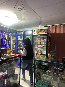 Hot beauty   online show from 10-23-25, 04:12