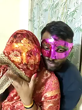 Snapshot of bihariguy chatting on 01-15-25, 03:29 bihariguy online show from 01-15-25, 03:29