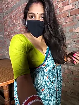 Snapshot of bihariguy chatting on 03-22-25, 06:43 bihariguy online show from 03-22-25, 06:43