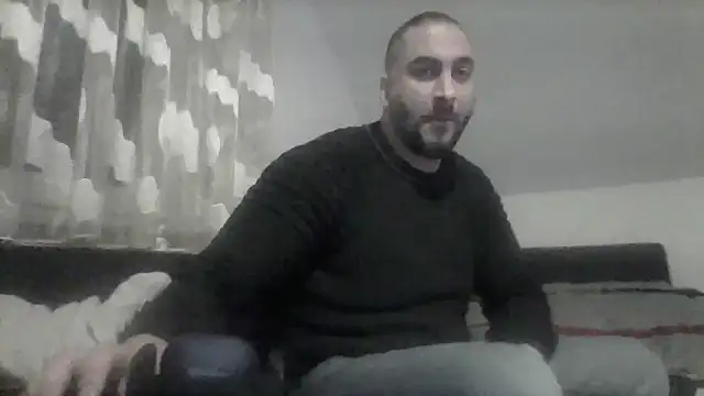 Snapshot of NewyorkDimi chatting on 12-24-24, 11:33 NewyorkDimi online show from 12-24-24, 11:33