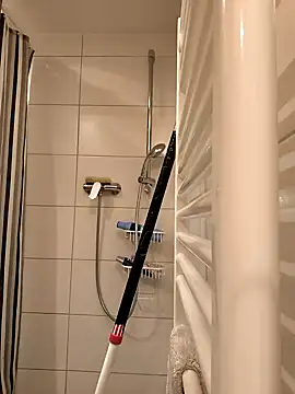 Snapshot of NewyorkDimi chatting on 01-03-25, 05:31 NewyorkDimi online show from 01-03-25, 05:31