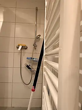 Snapshot of NewyorkDimi chatting on 01-26-25, 06:16 NewyorkDimi online show from 01-26-25, 06:16