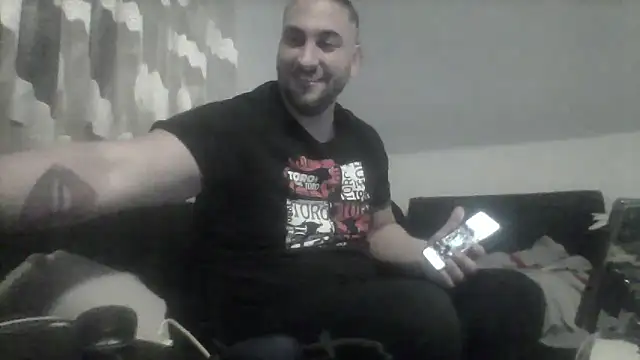 Snapshot of NewyorkDimi chatting on 02-11-25, 11:54 NewyorkDimi online show from 02-11-25, 11:54