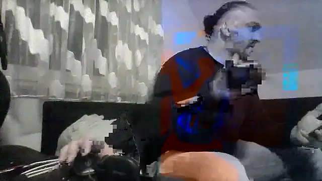 Snapshot of NewyorkDimi chatting on 02-24-25, 12:09 NewyorkDimi online show from 02-24-25, 12:09