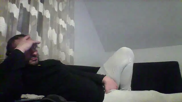 Snapshot of NewyorkDimi chatting on 03-11-25, 01:26 NewyorkDimi online show from 03-11-25, 01:26