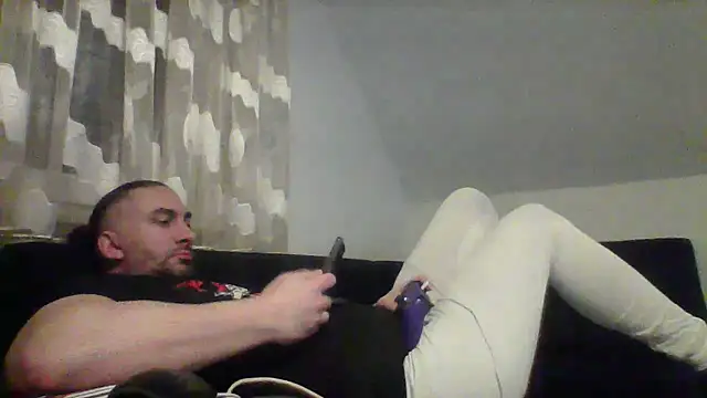 Snapshot of NewyorkDimi chatting on 03-12-25, 02:52 NewyorkDimi online show from 03-12-25, 02:52