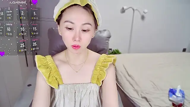 Xiaoyu-G online show from 02-27-25, 11:10