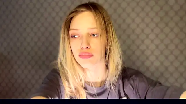 Evvie Summn1 online show from 12-20-25, 09:49