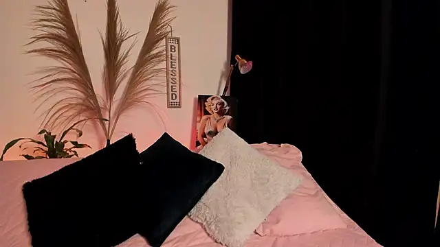 Serenity Day online show from 10-22-25, 02:45