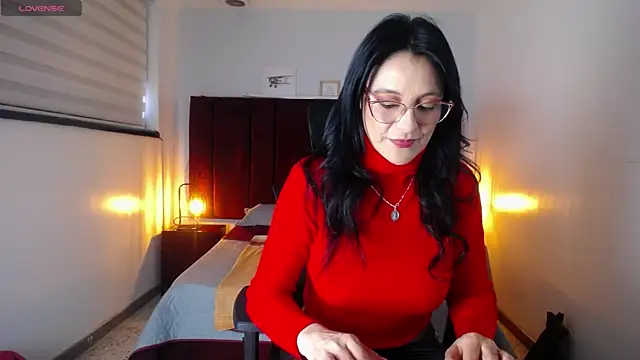 Zuzana21 online show from 12-31-24, 01:19